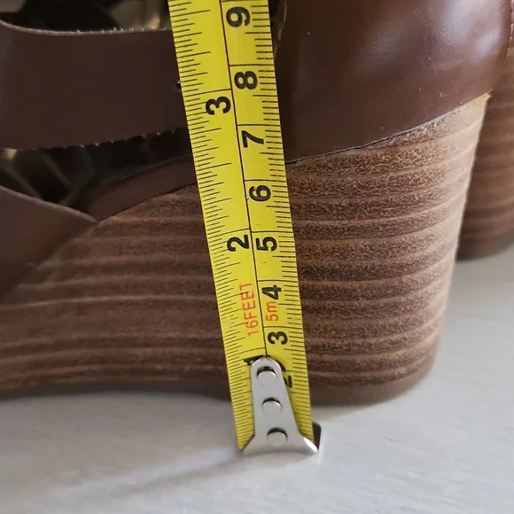 Lucky Brand wedge sandals - Picture 6 of 6